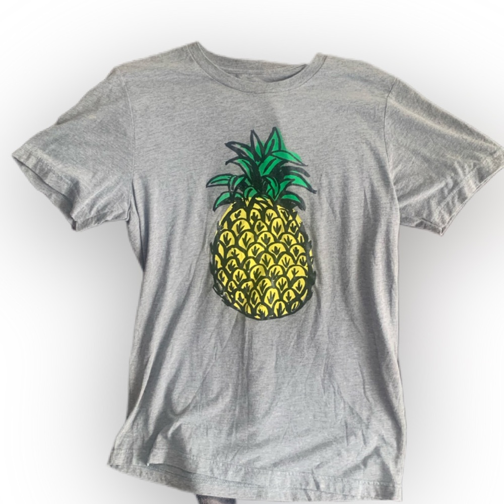 Pre Owned Women's Ily Couture Short Sleeve Shirt T Pineapple Sz Med Humor USA